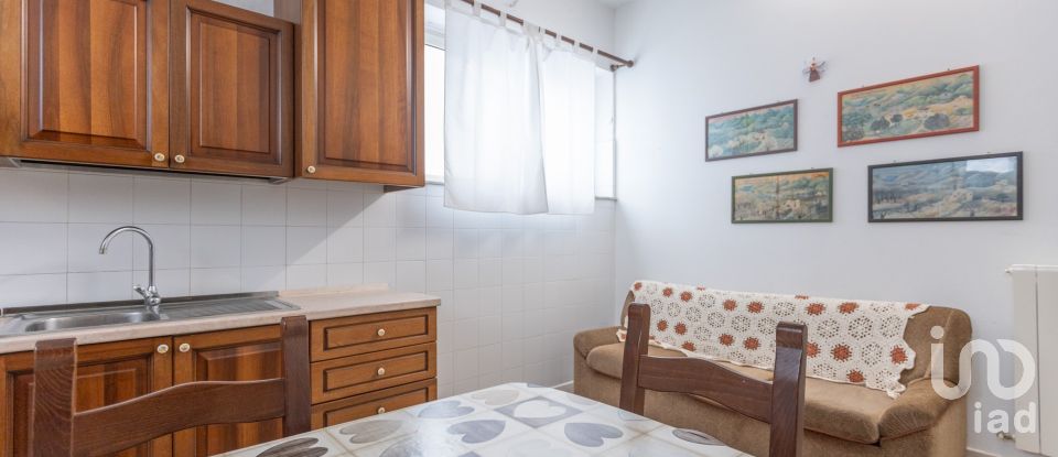 Apartment 7 rooms of 228 m² in Montottone (63843)