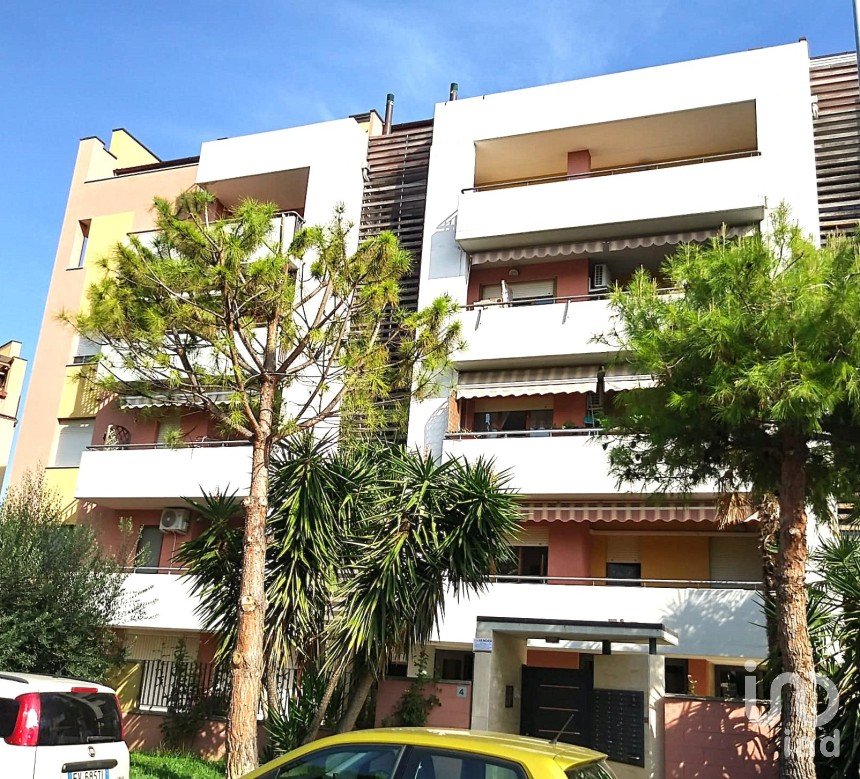 Three-room apartment of 60 m² in Montesilvano (65015)