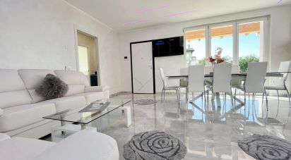 Villa Bifamiliare 3 locali di 110 m² in Lonato del Garda (25017)