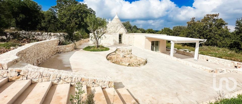 Trullo 3 locali di 100 m² in Cisternino (72014)