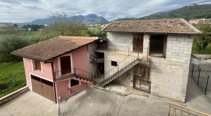 Appartamento 7 locali di 150 m² a Broccostella (03030)