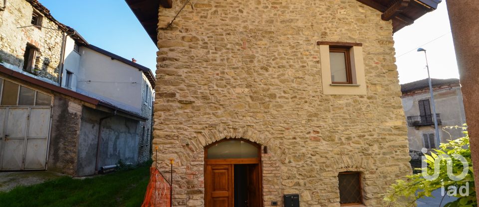 Village house 3 rooms of 50 m² in Cengio (17056)