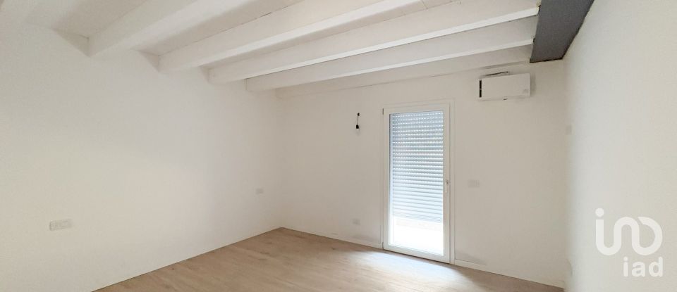 Palazzo / Stabile 5 locali di 180 m² a Rubano (35030)