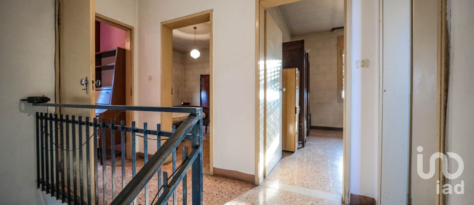 Casa 6 locali di 159 m² in Conselice (48017)