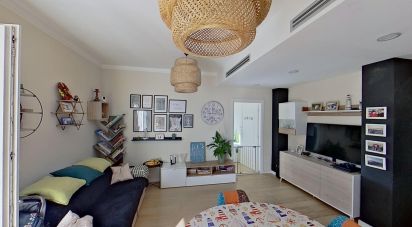 Four-room apartment of 84 m² in Arenzano (16011)