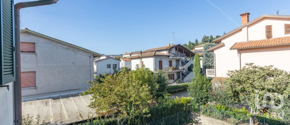 Trilocale di 79 m² a Osimo (60027)