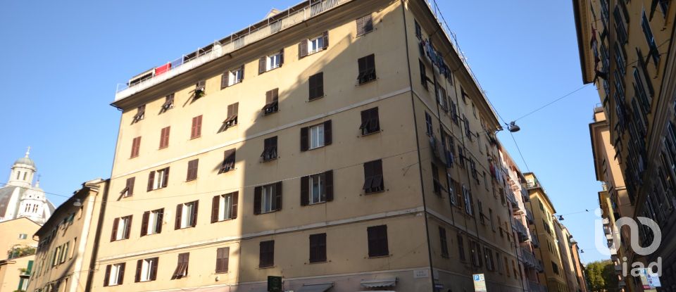 Apartment 7 rooms of 90 m² in Genova (16129)