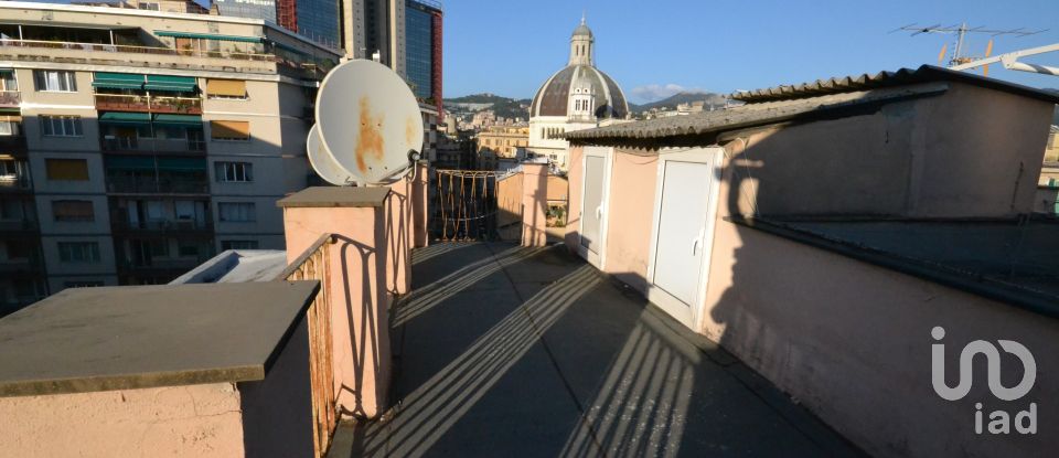 Apartment 7 rooms of 90 m² in Genova (16129)