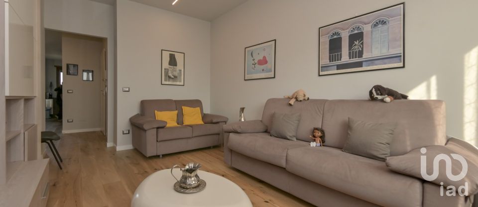 Three-room apartment of 83 m² in Torino (10149)