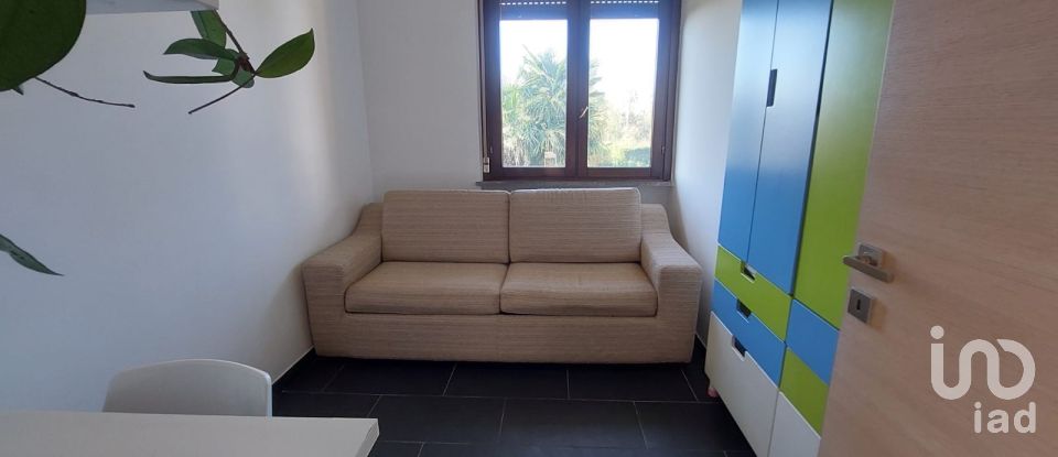 Quadrilocale di 116 m² a Seveso (20822)