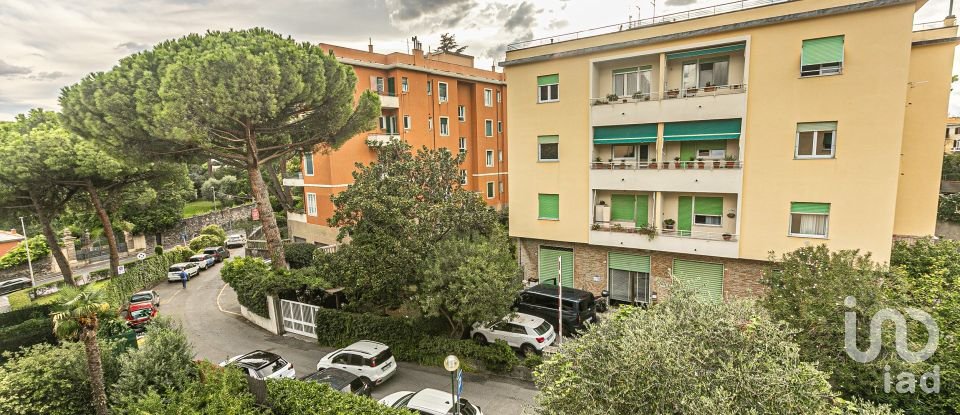 Apartment 6 rooms of 91 m² in Genova (16146)