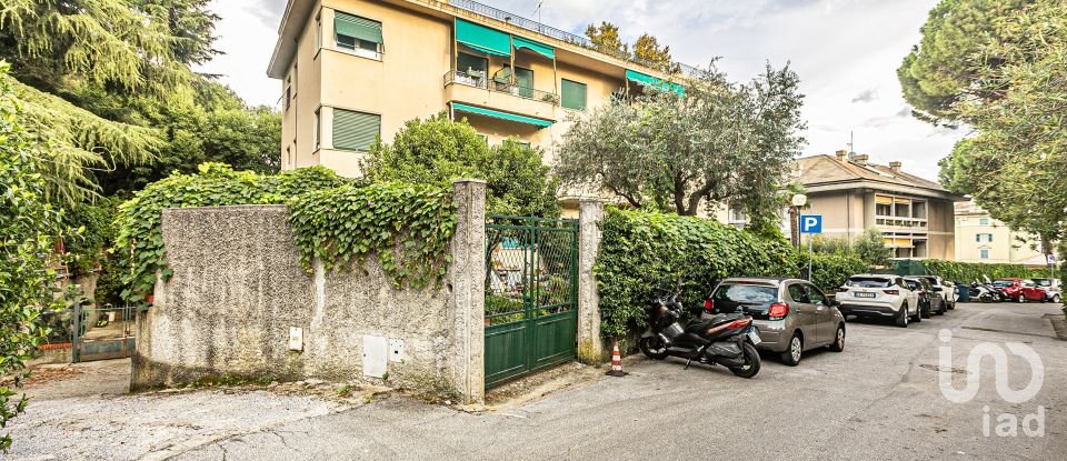 Apartment 6 rooms of 91 m² in Genova (16146)