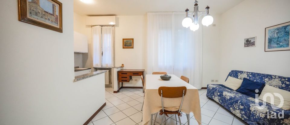 Casa 8 locali di 250 m² in Ferrara (44123)