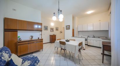 Casa 8 locali di 250 m² in Ferrara (44123)