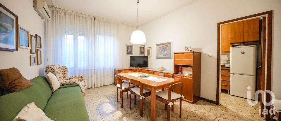 Casa 8 locali di 250 m² in Ferrara (44123)