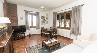 Casa indipendente 7 locali di 270 m² in Molare (15074)