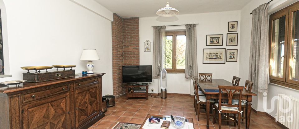 Casa indipendente 7 locali di 270 m² in Molare (15074)