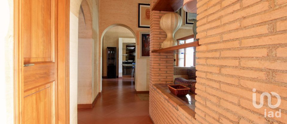 Villa 5 locali di 149 m² in Ardea (00040)