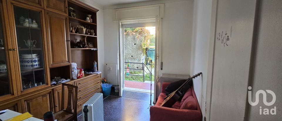 Apartment 0 rooms of 61 m² in Genova (16159)