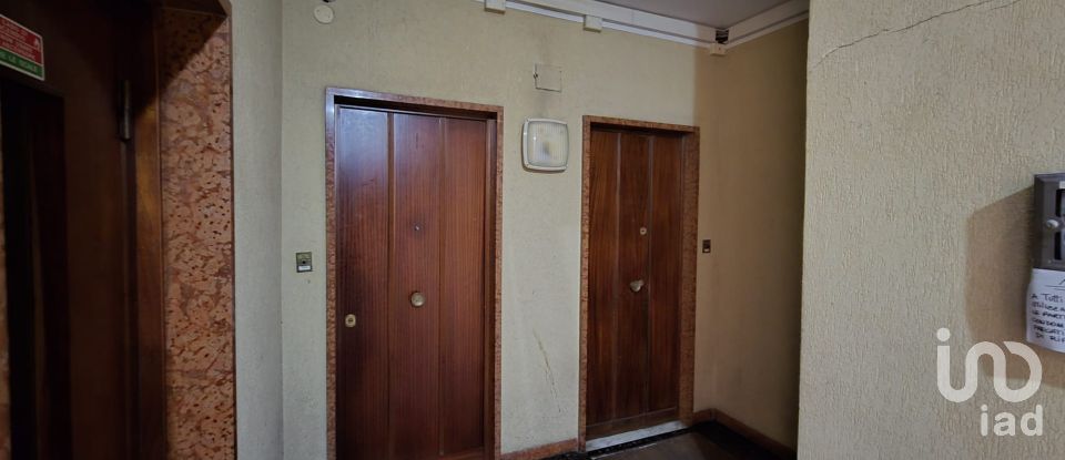 Apartment 0 rooms of 61 m² in Genova (16159)