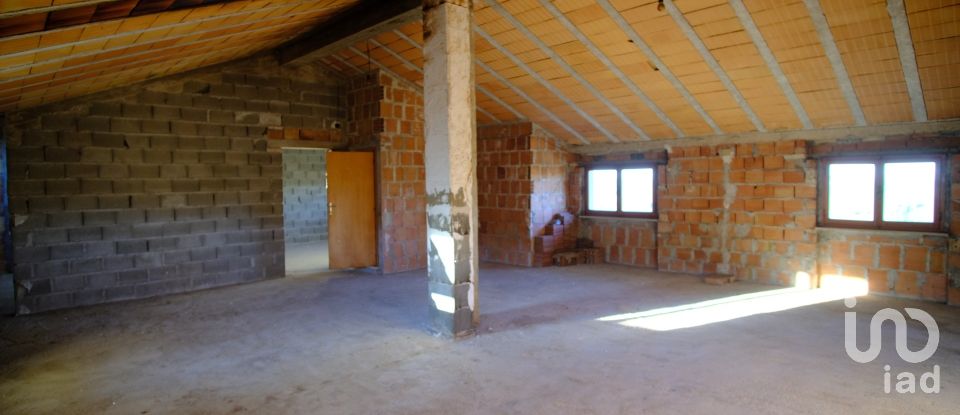 Appartamento 7 locali di 190 m² a Staffolo (60039)