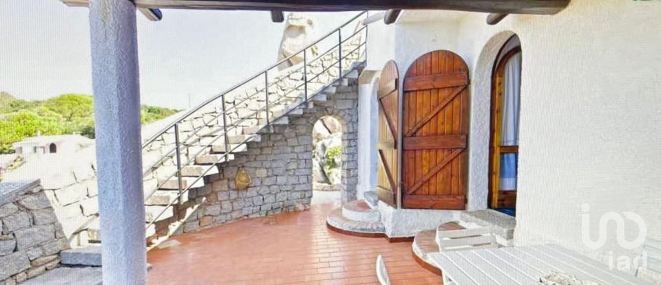 Villa 5 locali di 150 m² in Santa Teresa Gallura (07028)