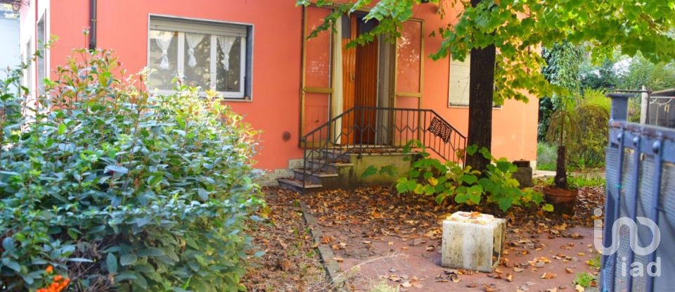 Casa 5 locali di 208 m² in Firenze (50132)