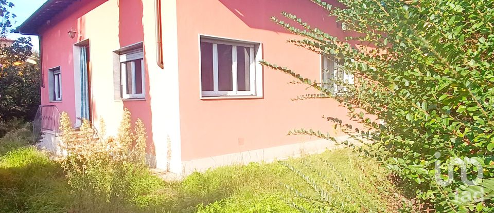 Casa 5 locali di 208 m² in Firenze (50132)