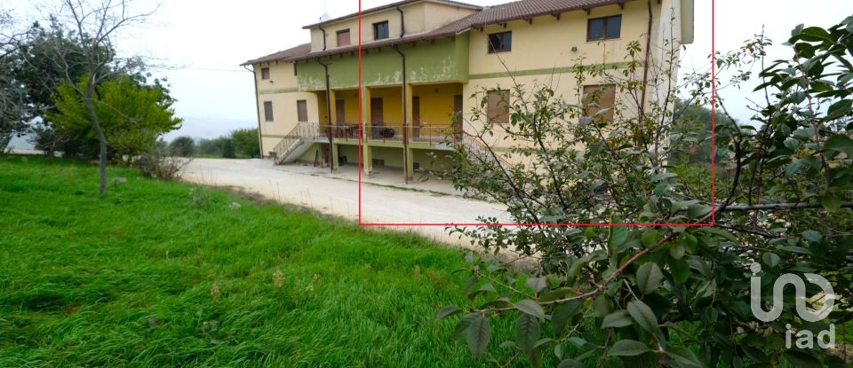 Terreno di 116.561 m² in Staffolo (60039)