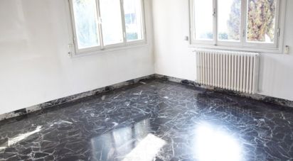 Casa 5 locali di 153 m² in Firenze (50132)