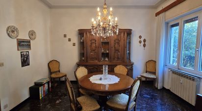 Apartment 7 rooms of 140 m² in Genova (16135)