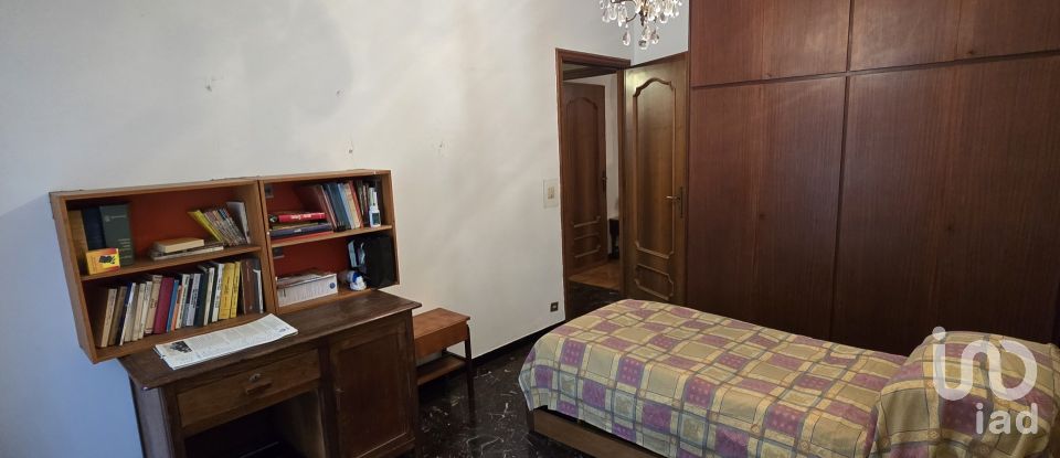 Appartamento 7 locali di 140 m² a Genova (16135)