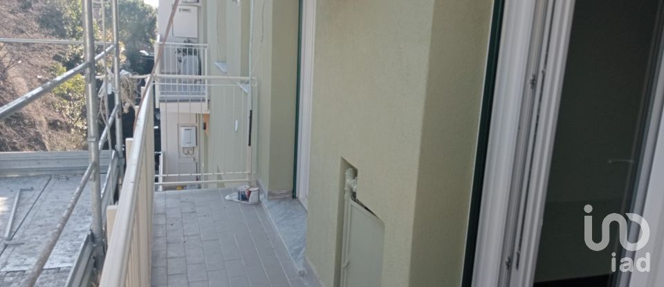 Appartamento 5 locali di 81 m² a Genova (16143)