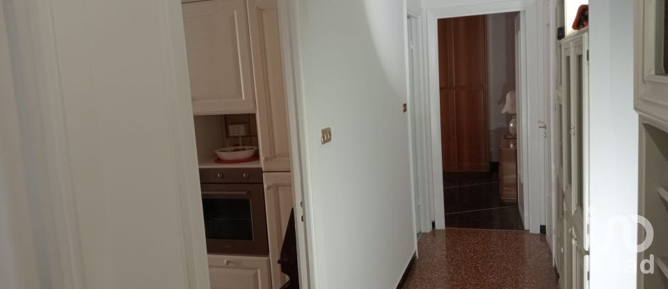 Appartamento 5 locali di 81 m² a Genova (16143)