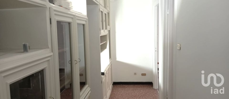 Appartamento 5 locali di 81 m² a Genova (16143)