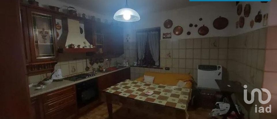 Casa 7 locali di 240 m² in Masio (15024)