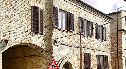 Casa indipendente 7 locali di 200 m² in Ripatransone (63065)