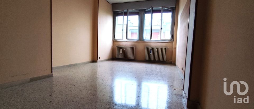 Appartamento 6 locali di 114 m² a Reggio nell'Emilia (42123)