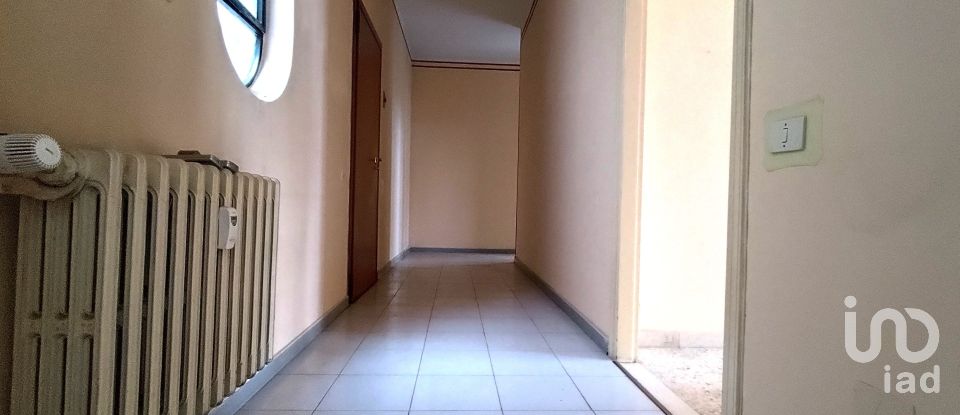 Appartamento 6 locali di 114 m² a Reggio nell'Emilia (42123)