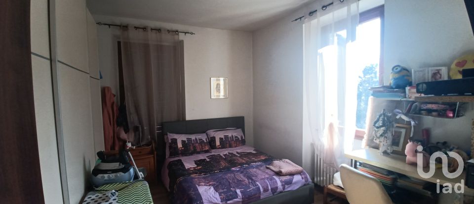 Casa 6 locali di 196 m² in Bee (28813)