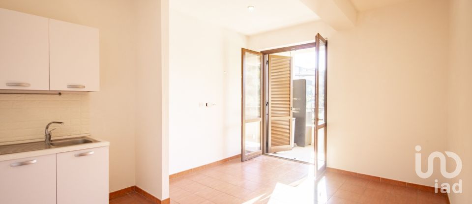 Two-room apartment of 60 m² in Campagnano di Roma (00063)