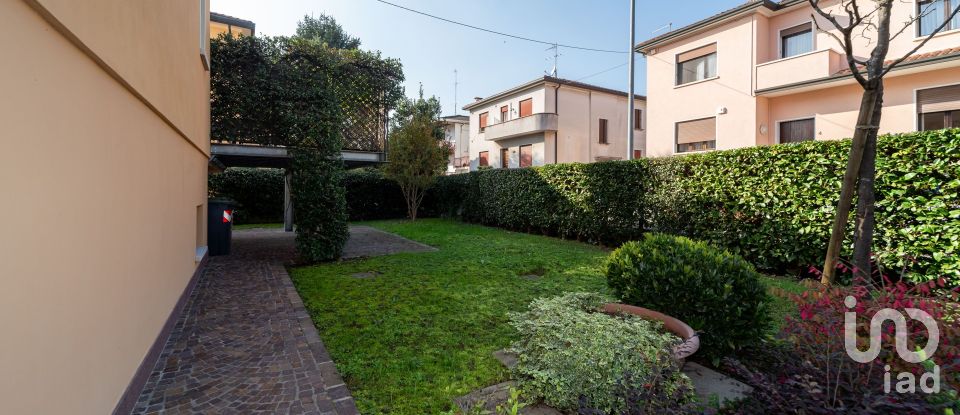 Villa 5 locali di 294 m² in Padova (35135)