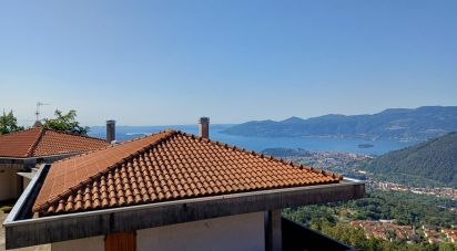 Villa Bifamiliare 6 locali di 180 m² in Bee (28813)