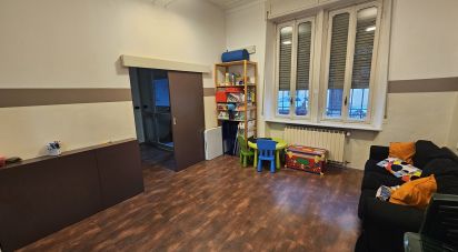 Laboratorio di 100 m² in Castellamonte (10081)