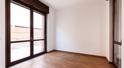 Duplex 5 locali di 150 m² a Milano (20125)