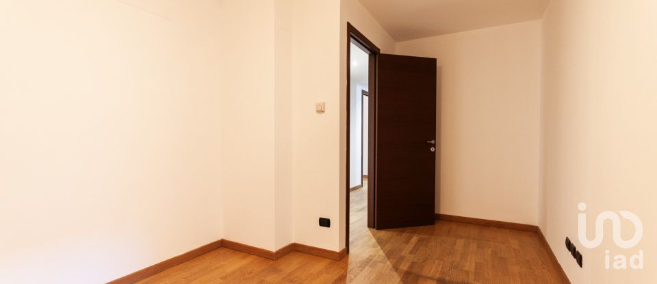 Duplex 5 locali di 150 m² a Milano (20125)