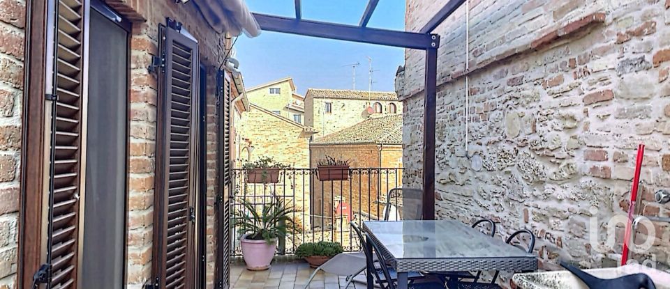 Casa indipendente 7 locali di 200 m² in Ripatransone (63065)