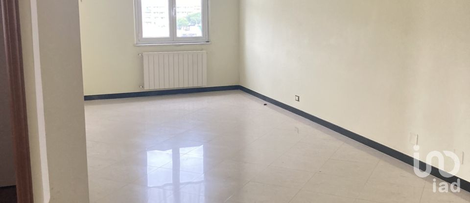 Quadrilocale di 70 m² a Genova (16155)