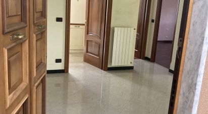 Quadrilocale di 70 m² a Genova (16155)