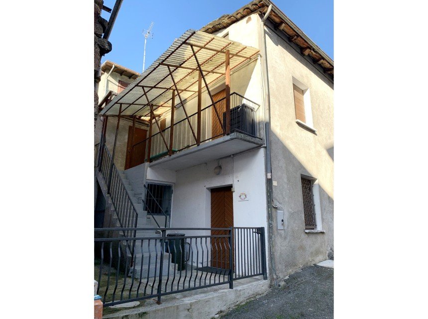 Casa indipendente 3 locali di 79 m² in Berbenno di Valtellina (23010)